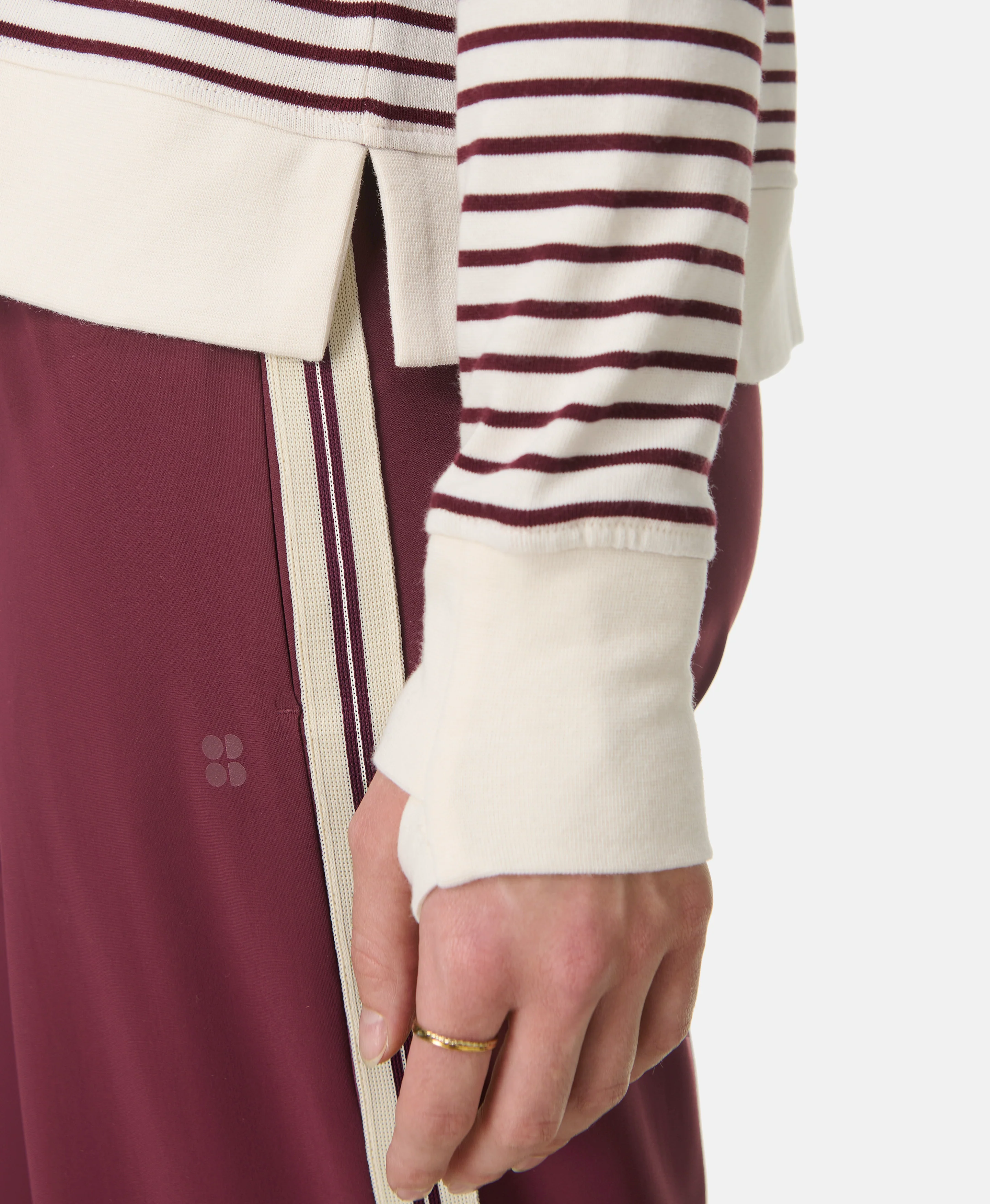 After Class Crop Sweatshirt - Image 5